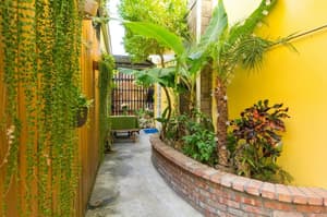 thumbnail: Property grounds
