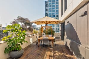 thumbnail: Terrace/patio
