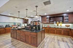 thumbnail: Breakfast area