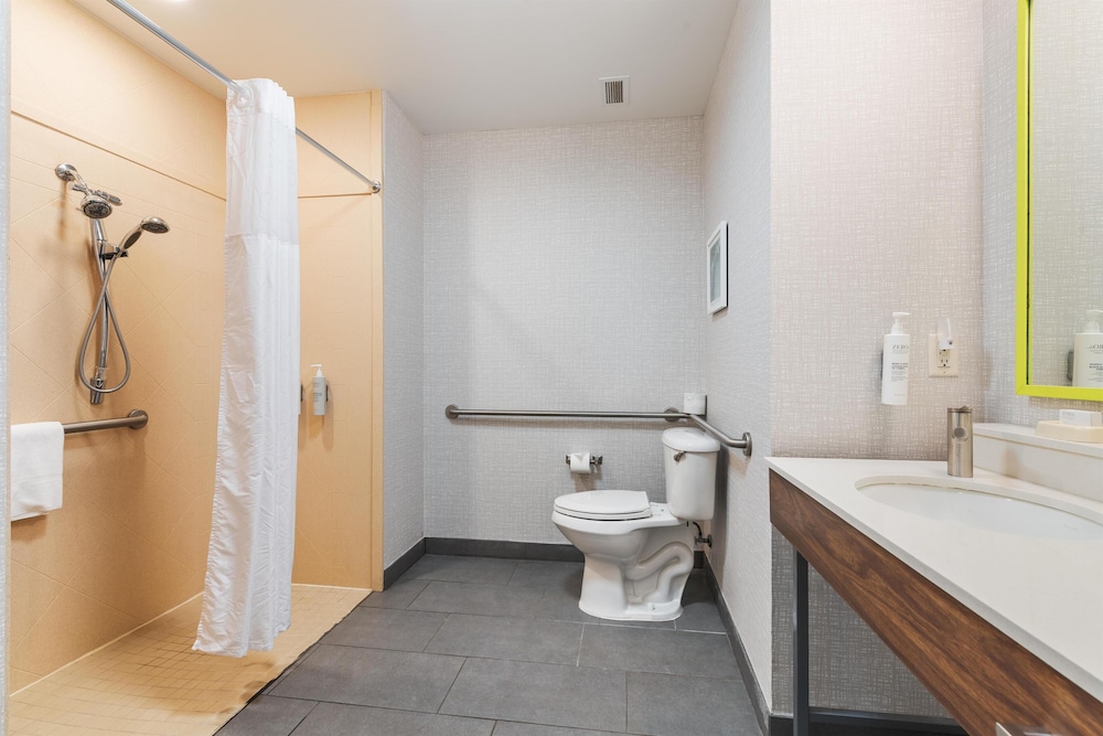 Bathroom shower