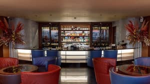 thumbnail: Bar (on property)