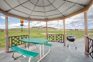 thumbnail: Gazebo