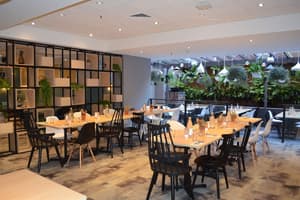 thumbnail: Restaurant