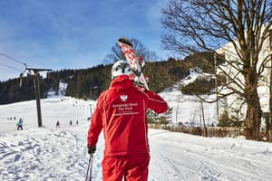thumbnail: Ski hill