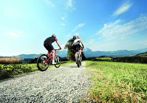 thumbnail: Bicycling
