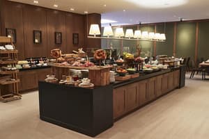 thumbnail: Breakfast area