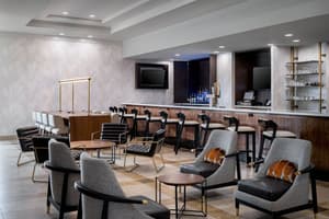 thumbnail: Bar (on property)