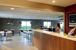 thumbnail: Restaurant
