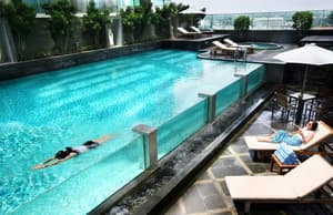 thumbnail: Infinity pool