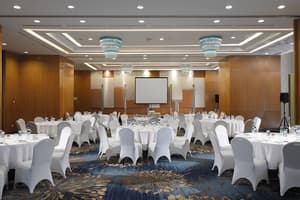 thumbnail: Ballroom