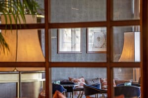thumbnail: Bar (on property)