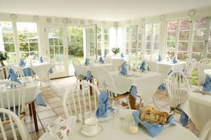 thumbnail: Interior