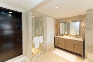 thumbnail: Accessible bathroom