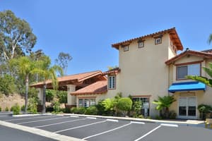 thumbnail: Exterior