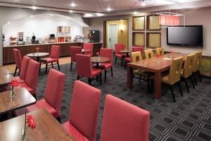 thumbnail: Breakfast area