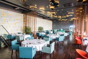 thumbnail: Restaurant