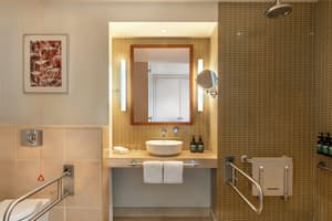 thumbnail: Bathroom