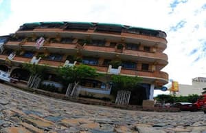 thumbnail: Front of property