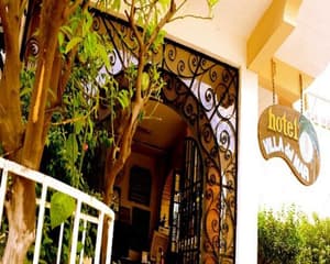 thumbnail: Exterior