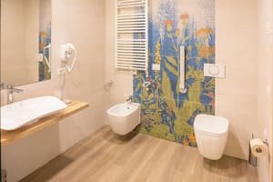 thumbnail: Bathroom