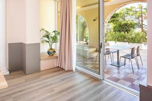 thumbnail: Terrace/patio