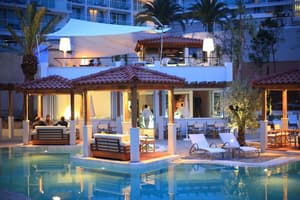 thumbnail: Pool
