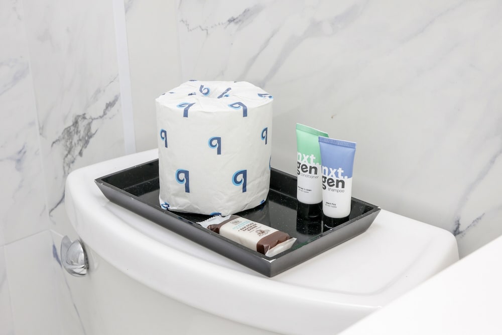 Bathroom amenities