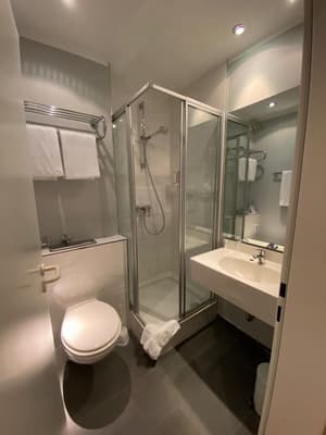 thumbnail: Bathroom