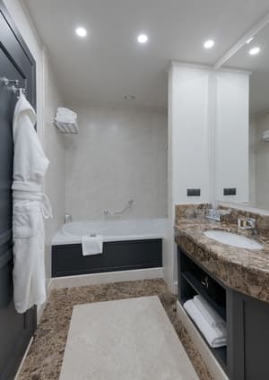 thumbnail: Bathroom