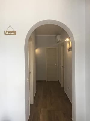 thumbnail: Hallway