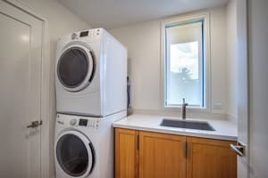 thumbnail: Laundry