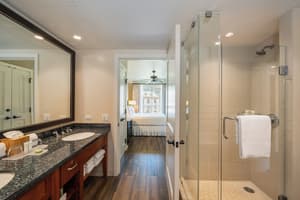 thumbnail: Bathroom shower
