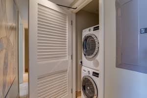 thumbnail: Laundry