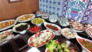 thumbnail: Buffet