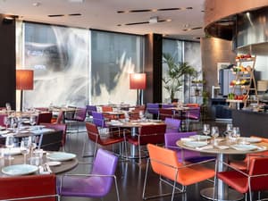 thumbnail: Restaurant