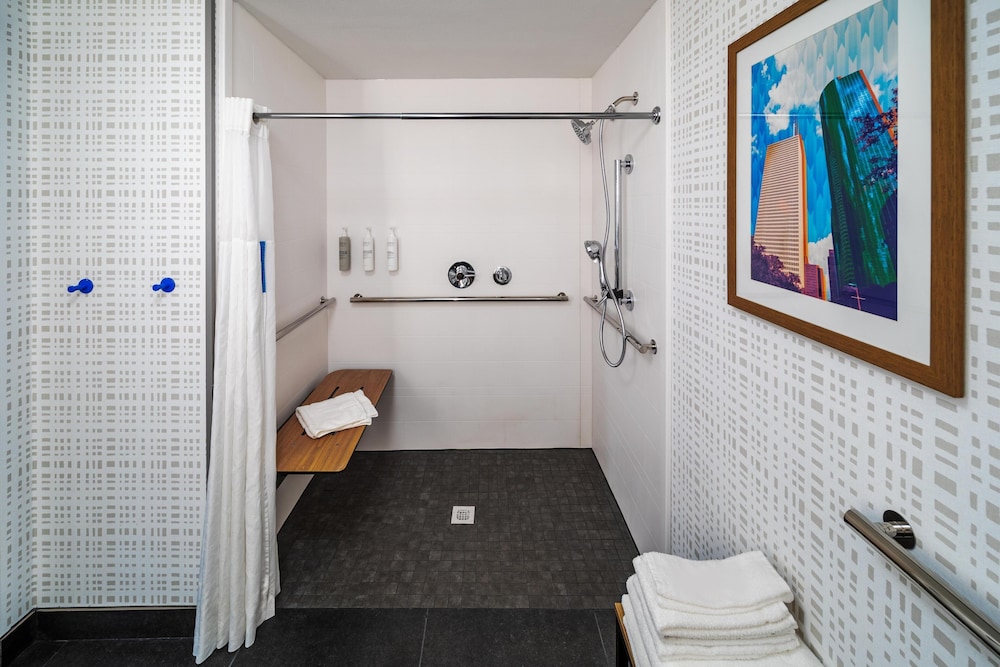 Bathroom shower