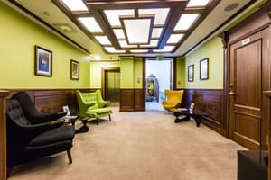 thumbnail: Lobby sitting area