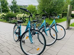 thumbnail: Bicycling