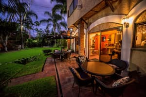 thumbnail: Exterior