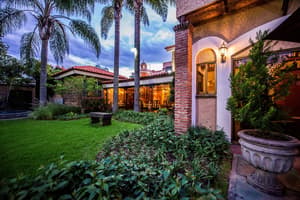 thumbnail: Exterior