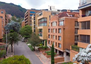 thumbnail: Front of property