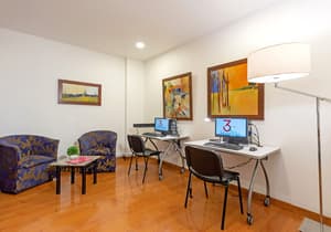 thumbnail: Business center