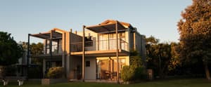 thumbnail: Property grounds