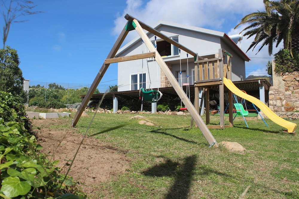 Children's play area - outdoor