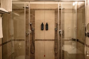 thumbnail: Room amenity