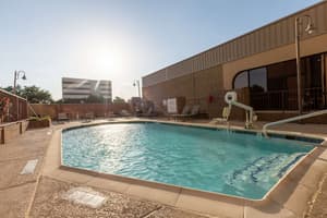 thumbnail: Pool