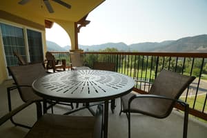 thumbnail: Mountain view