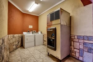 thumbnail: Laundry room