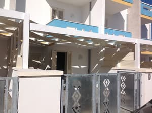 thumbnail: Property entrance