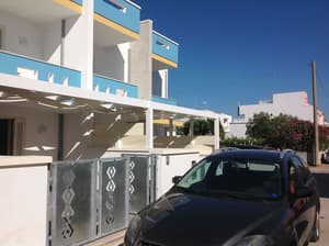 thumbnail: Exterior